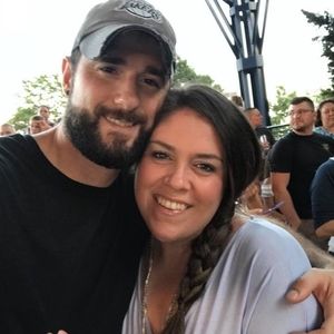 Meet your Posher, Lacey